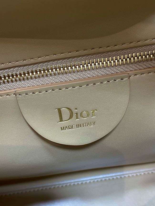 Dior Suede Calfskin Medium Tote Bag 67534 Apricot Dior Suede Calfskin Medium Tote Bag 67534 Apricot