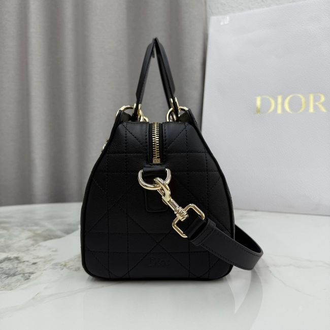 Small Dior Granville Bag black Flat Macrocannage Calfskin M1441OHJ Small Dior Granville Bag black Flat Macrocannage Calfskin M1441OHJ