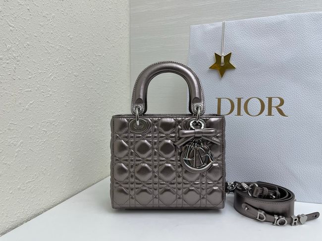 Small Lady Dior Bag with Strap Cannage patent leather M0531OU Silver gray Small Lady Dior Bag with Strap Cannage patent leather M0531OU Silver gray