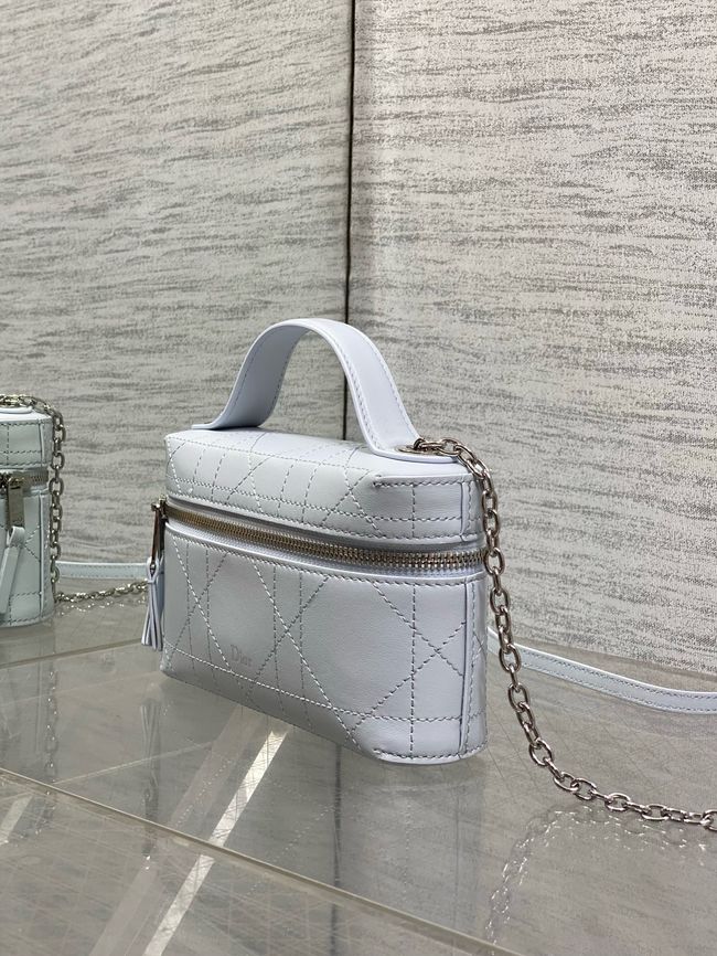 Dior Trianon Soft Vanity Mini Bag Flat Macrocannage Lambskin S4613OS ice blue Dior Trianon Soft Vanity Mini Bag Flat Macrocannage Lambskin S4613OS ice blue
