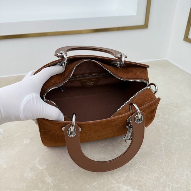 Small Dior Granville Bag Golden Saddle Flat Macrocannage Suede Calfskin M1441OH Small Dior Granville Bag Golden Saddle Flat Macrocannage Suede Calfskin M1441OH