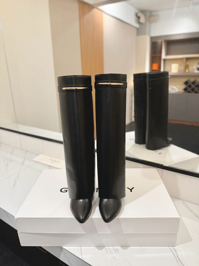 Givenchy High Boots Shiny Calfskin high heels 8.5CM 65261-3