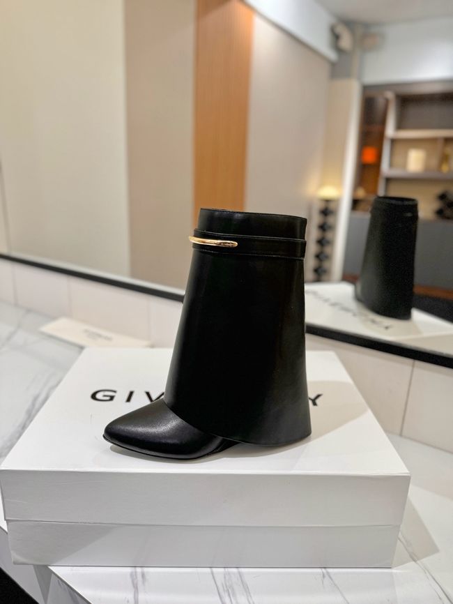 Givenchy Mid-Calf Boots Shiny Calfskin high heels 8.5CM 65260-2