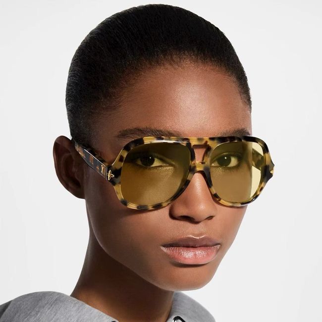 Louis Vuitton Sunglasses 821462-2