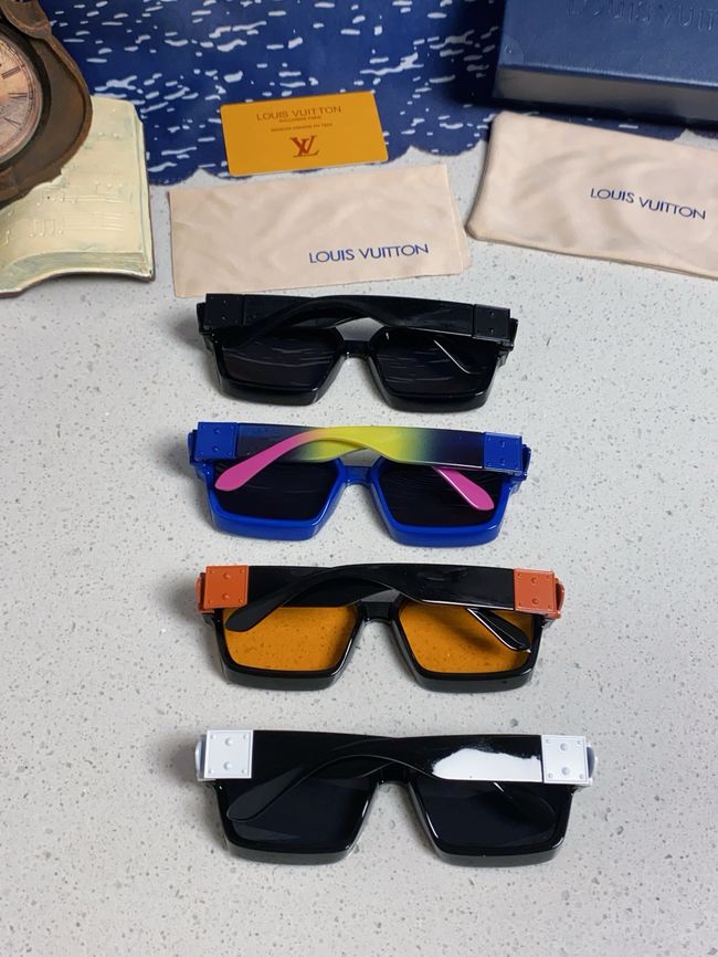 Louis Vuitton Sunglasses 821464-1 Louis Vuitton Sunglasses 821464-1