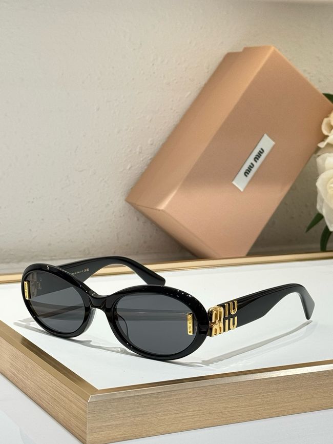 MiuMiu Sunglasses 821497-2