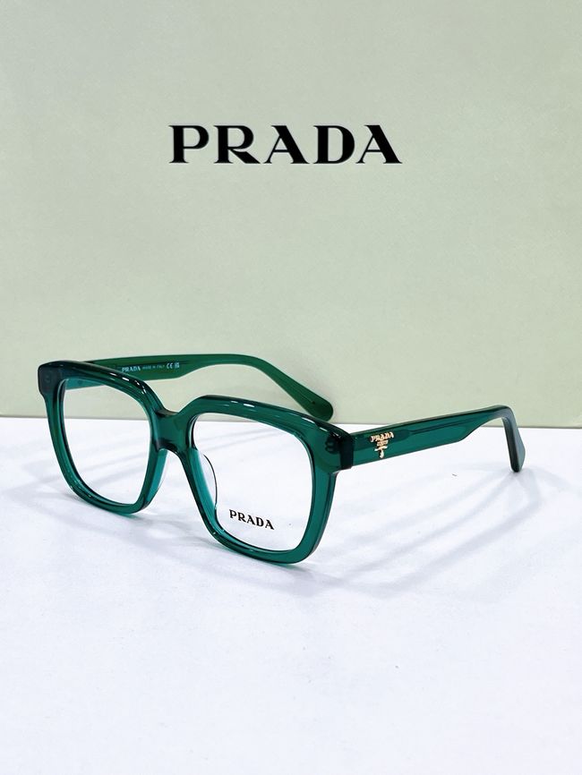Prada Sunglasses 821610-6