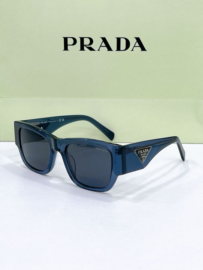 Prada Sunglasses 821612-7