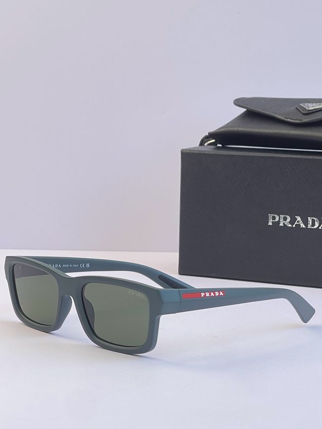 Prada Sunglasses 821613-5