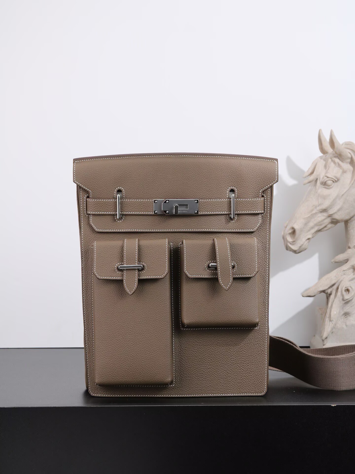 Hermes HAC A DOS Original Togo Leather Chest Bag H60321 Gray Hermes HAC A DOS Original Togo Leather Chest Bag H60321 Gray