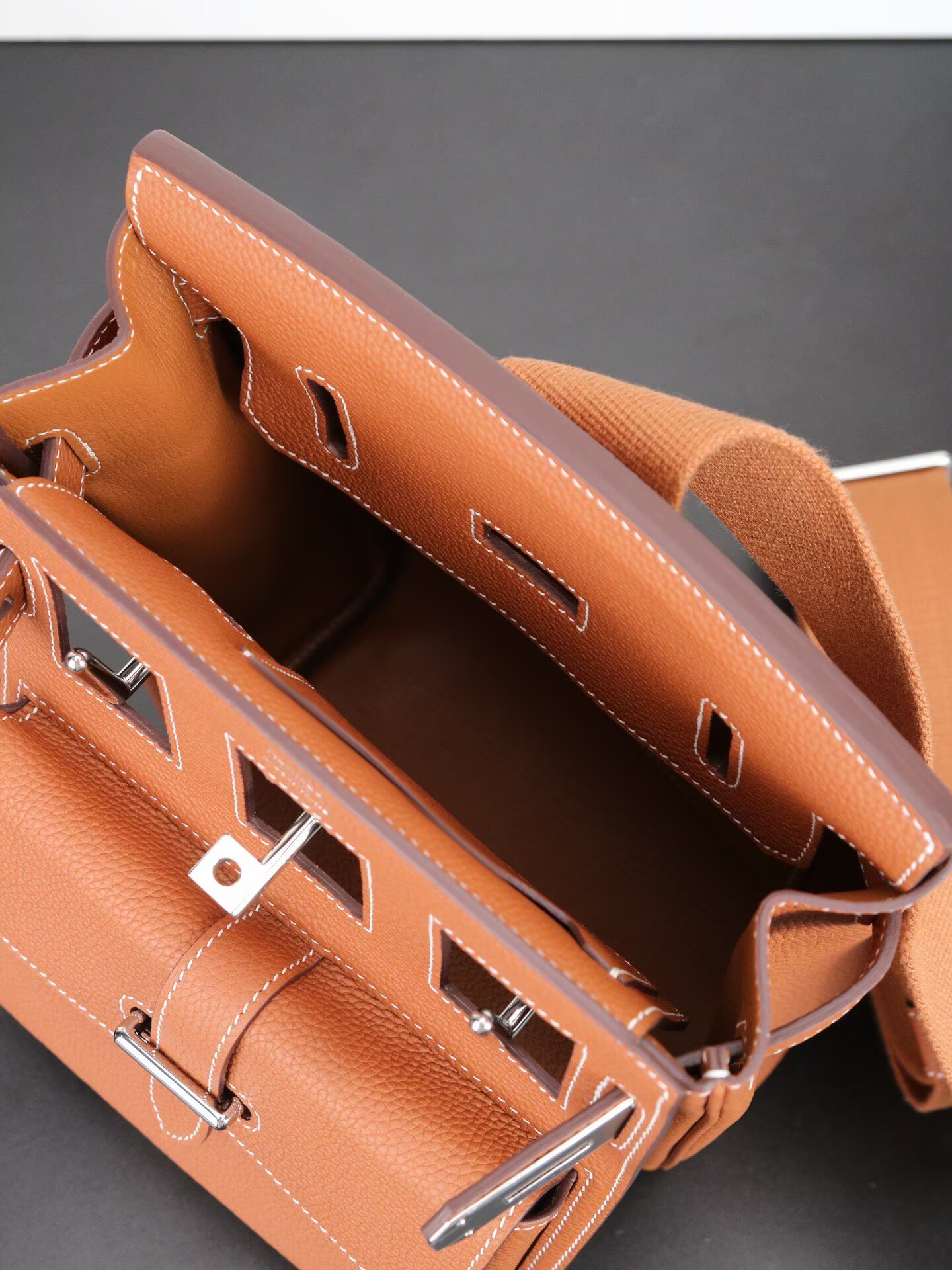 Hermes HAC A DOS Original Togo Leather Chest Bag H60321 Orange Hermes HAC A DOS Original Togo Leather Chest Bag H60321 Orange