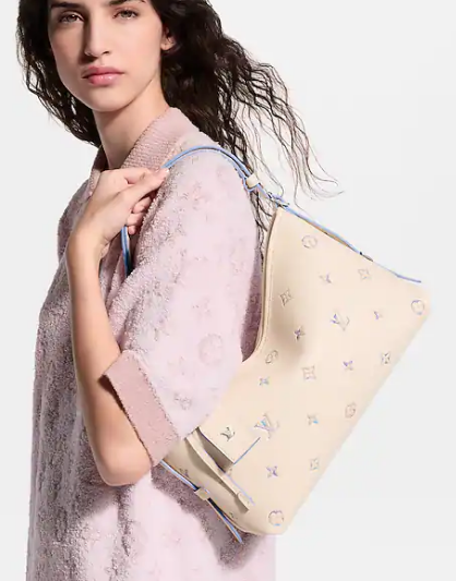 Louis Vuitton Carryall East-West M2A369 Link Quartz Louis Vuitton Carryall East-West M2A369 Link Quartz