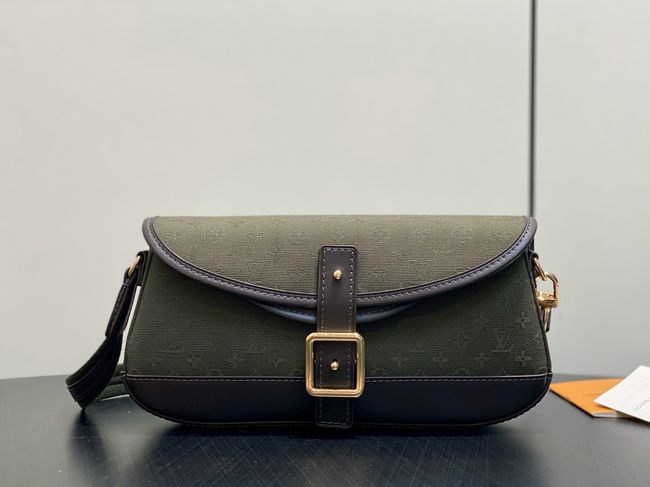 Louis Vuitton Shoulder Bag M92690 Khaki Louis Vuitton Shoulder Bag M92690 Khaki