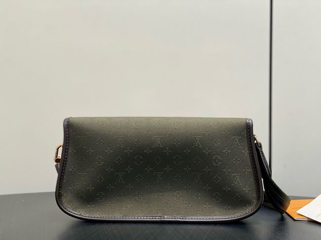 Louis Vuitton Shoulder Bag M92690 Khaki Louis Vuitton Shoulder Bag M92690 Khaki