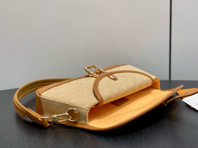 Louis Vuitton Shoulder Bag M92690 brown Louis Vuitton Shoulder Bag M92690 brown