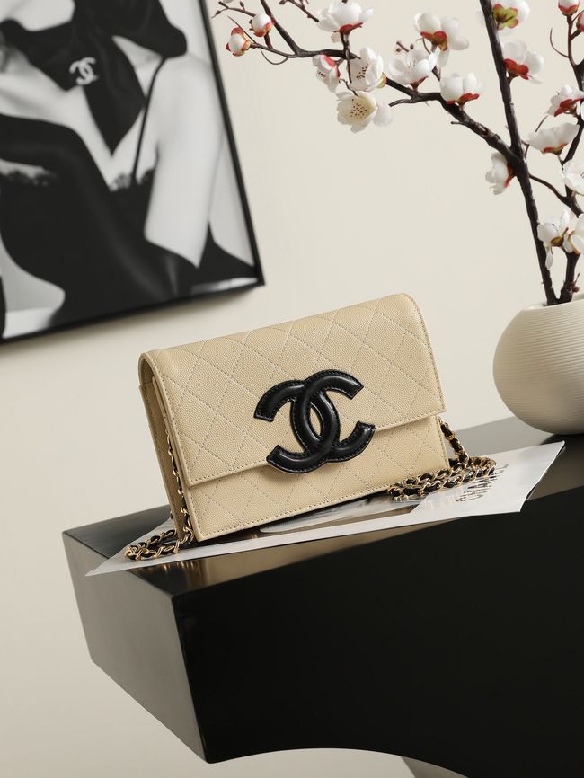 CHANEL Wallet on Chain AP5455 Beige & Black CHANEL Wallet on Chain AP5455 Beige & Black