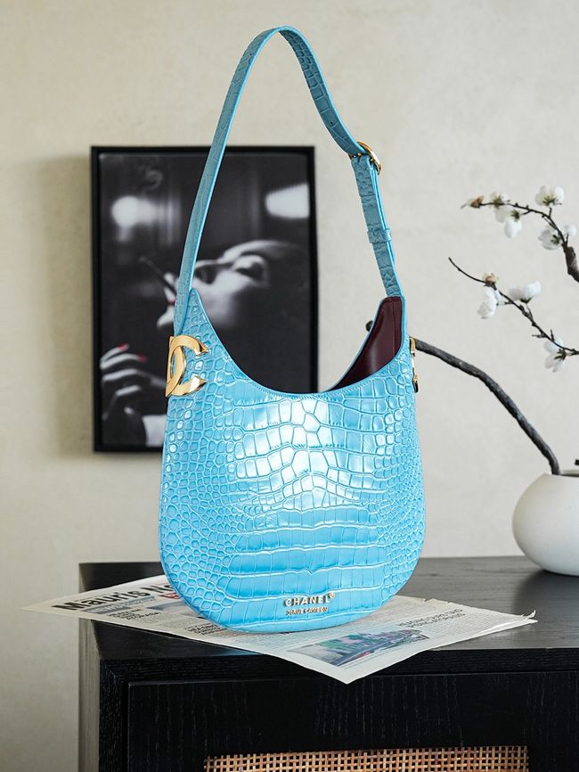 Chanel Crocodile Embossed Shoulder Bag 68011 blue Chanel Crocodile Embossed Shoulder Bag 68011 blue