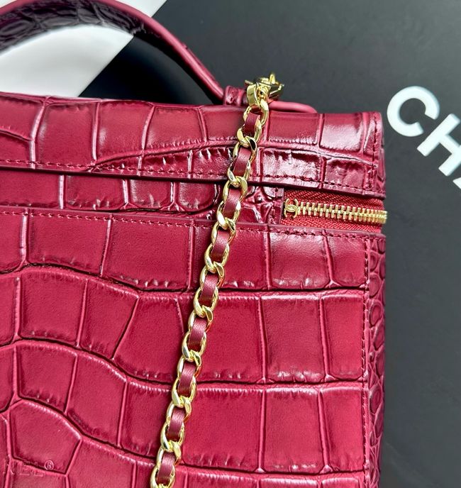 Chanel Vanity with Chain Crocodile Embossed AP5195 burgundy Chanel Vanity with Chain Crocodile Embossed AP5195 burgundy