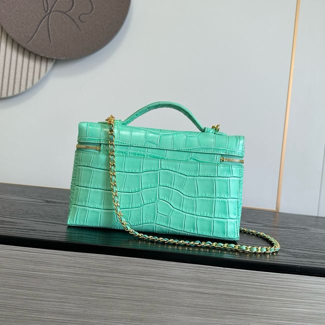 Chanel Vanity with Chain Crocodile Embossed AP5195 light green Chanel Vanity with Chain Crocodile Embossed AP5195 light green