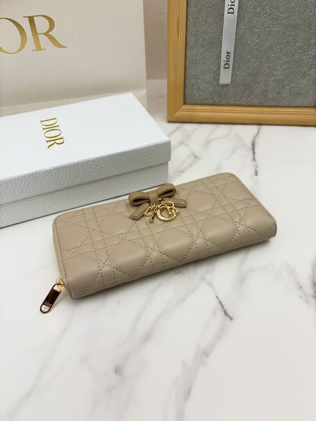 LADY DIOR LOTUS WALLET CANNAGE LAMBSKIN S2600 apricot LADY DIOR LOTUS WALLET CANNAGE LAMBSKIN S2600 apricot