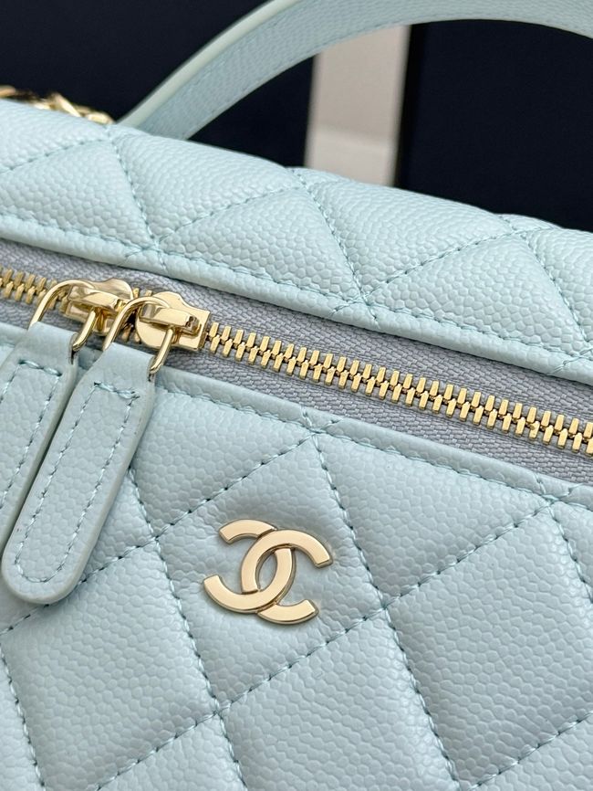 Chanel CLUTCH WITH CHAIN AP4385 light blue Chanel CLUTCH WITH CHAIN AP4385 light blue
