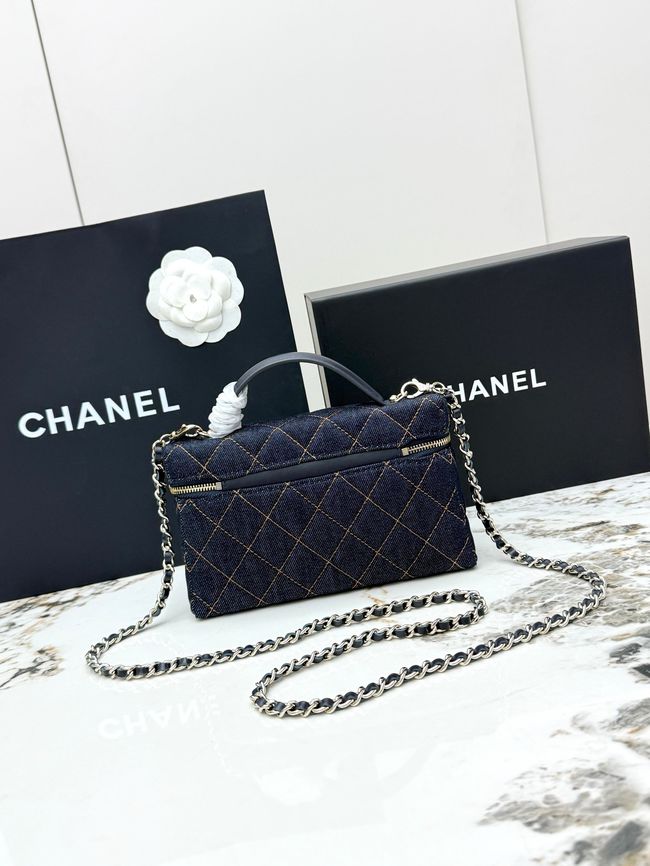 Chanel CLUTCH WITH CHAIN denim AP4385 Royal blue Chanel CLUTCH WITH CHAIN denim AP4385 Royal blue