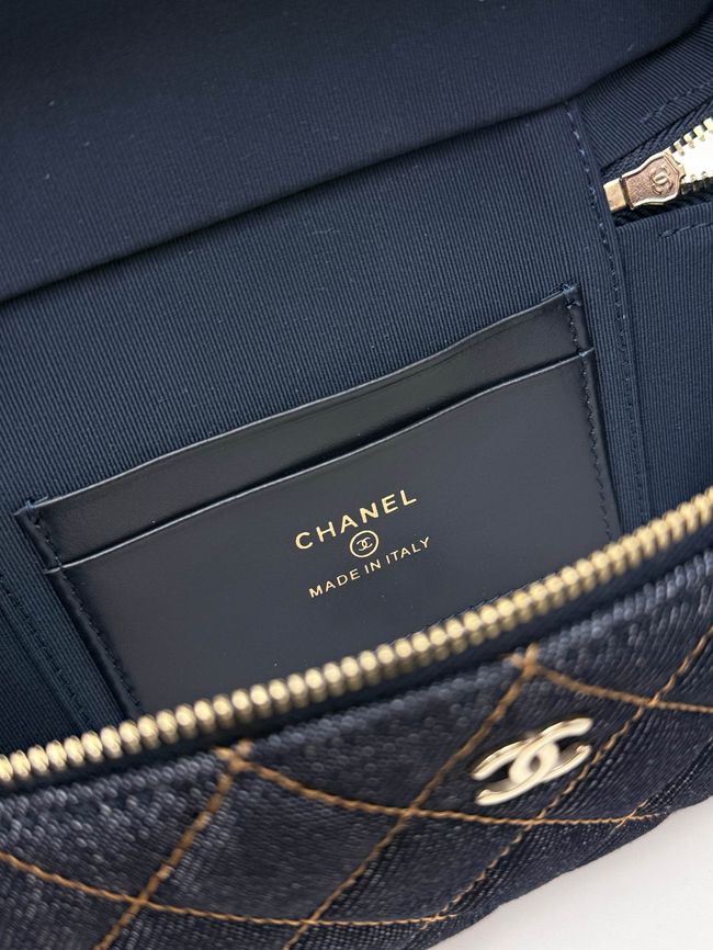 Chanel CLUTCH WITH CHAIN denim AP4385 Royal blue Chanel CLUTCH WITH CHAIN denim AP4385 Royal blue