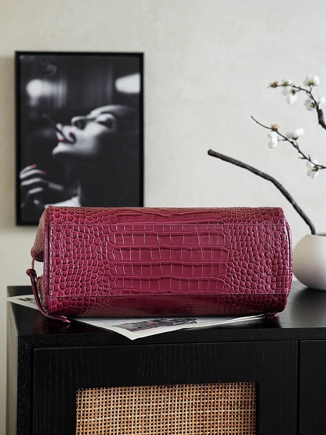 Chanel Crocodile Embossed Shopping Bag AS6428 Dark Burgundy Chanel Crocodile Embossed Shopping Bag AS6428 Dark Burgundy