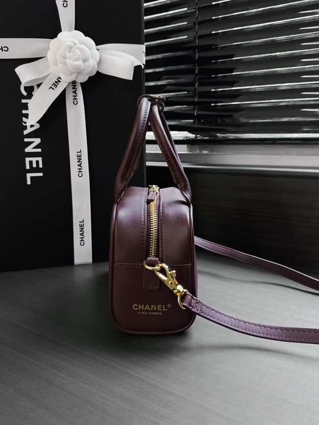 Chanel Clutch with Leather Strap AP5528 Burgundy Chanel Clutch with Leather Strap AP5528 Burgundy