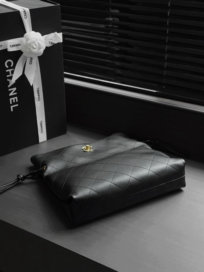 Chanel Small Shopping Bag AS6495 black