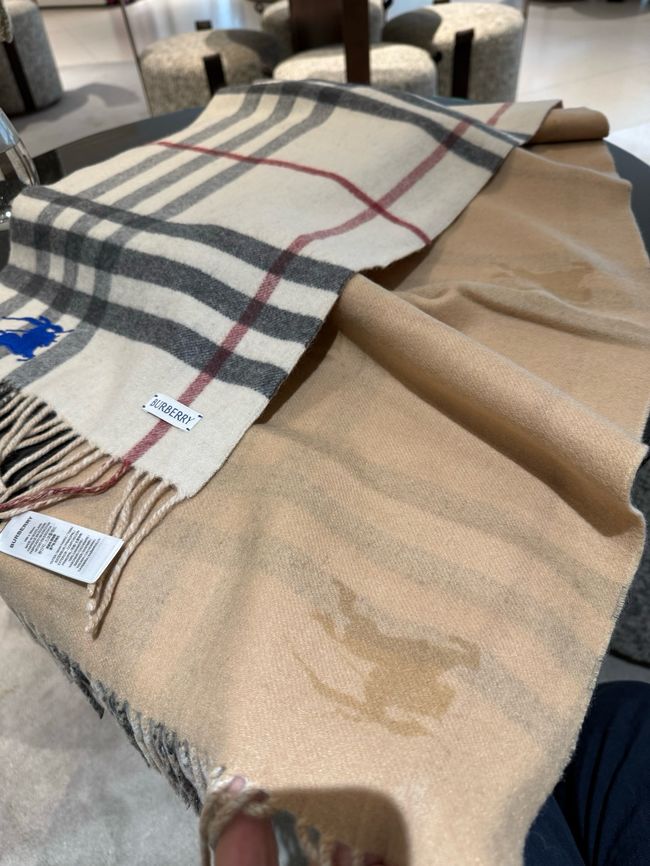 Burberry cashmere scarf BU0021-1 Burberry cashmere scarf BU0021-1