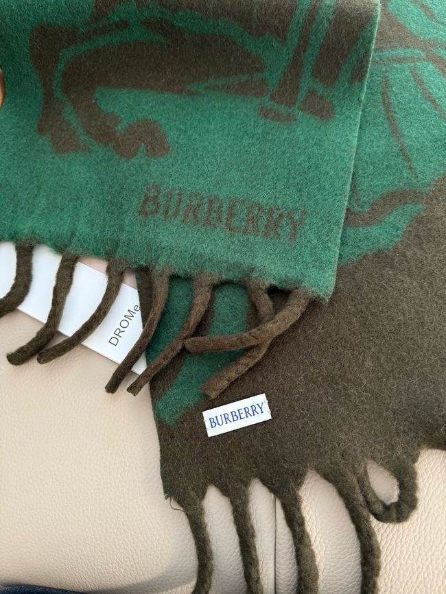 Burberry cashmere scarf BU0022-2 Burberry cashmere scarf BU0022-2