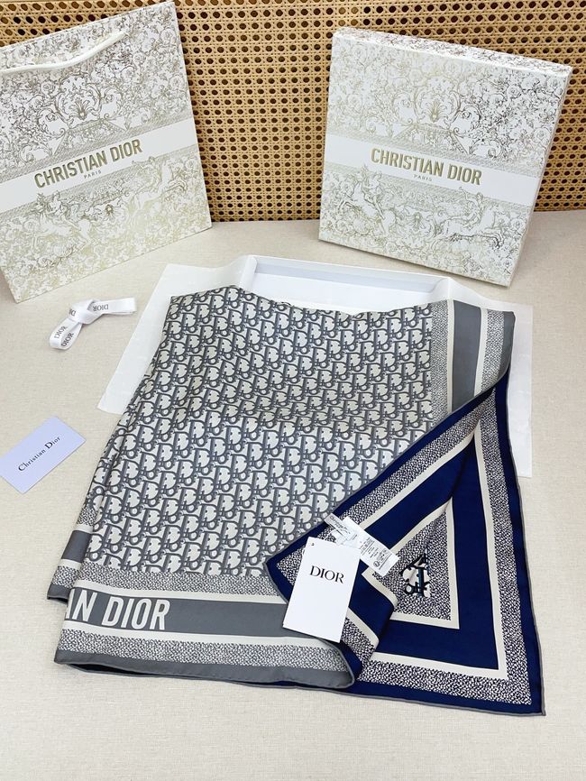 Dior 90 Square Scarf Silk Twill KY199-3 Dior 90 Square Scarf Silk Twill KY199-3