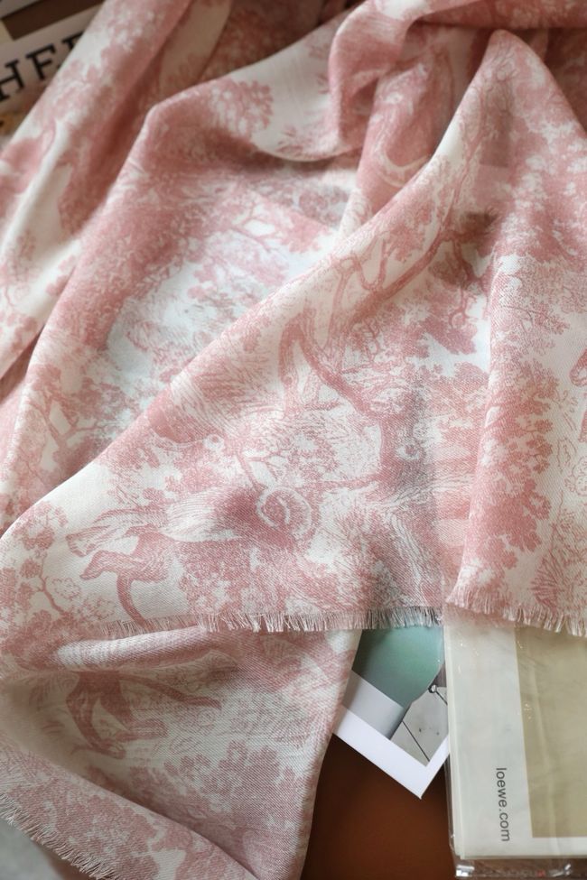 Dior Shawl Wool Silk and Cotton KY196 Dior Shawl Wool Silk and Cotton KY196