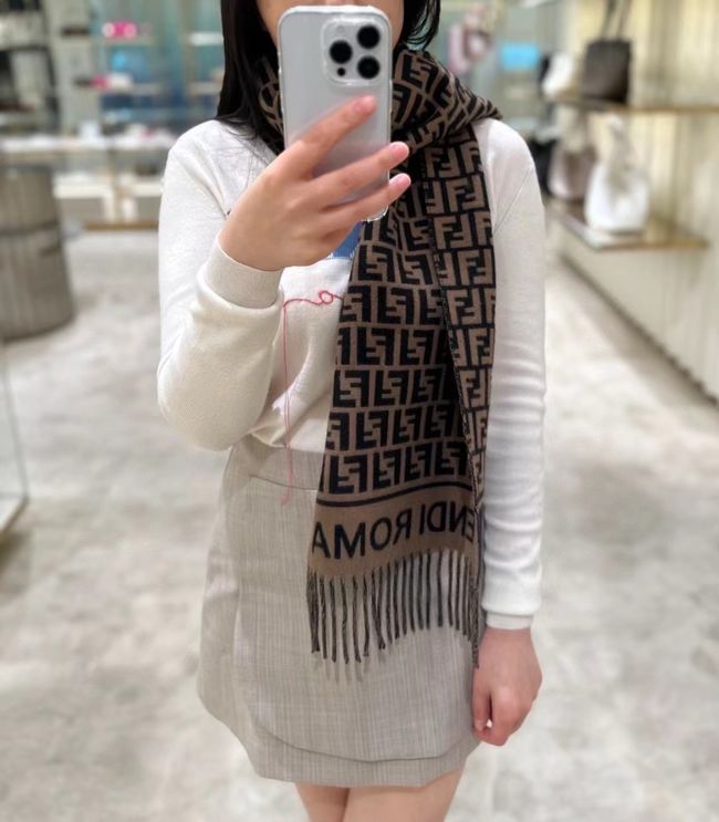 Fendi cashmere scarf 06387-1 Fendi cashmere scarf 06387-1