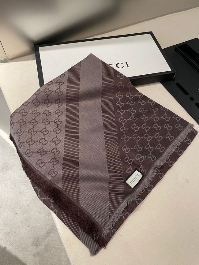 Gucci Shawl Wool Silk and Cotton 06389-2 Gucci Shawl Wool Silk and Cotton 06389-2