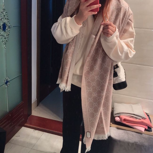Gucci cashmere scarf 06390-3 Gucci cashmere scarf 06390-3