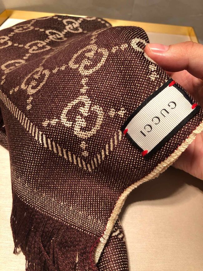 Gucci cashmere scarf 06390-4 Gucci cashmere scarf 06390-4