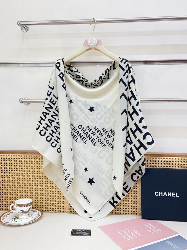 Chanel cashmere Shawl B25975-1 Chanel cashmere Shawl B25975-1