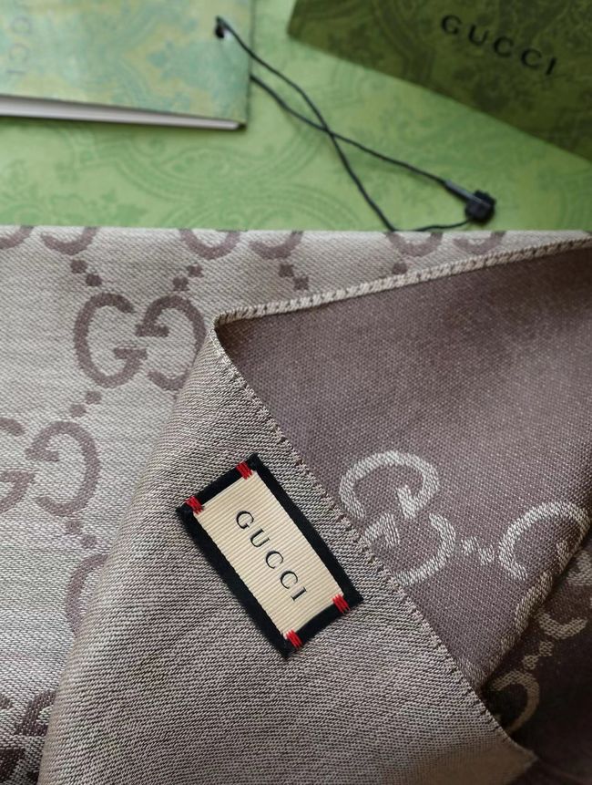 Gucci cashmere scarf 06393-3 Gucci cashmere scarf 06393-3