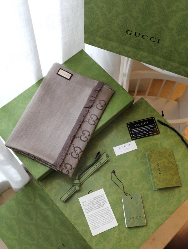Gucci cashmere scarf 06393-3 Gucci cashmere scarf 06393-3