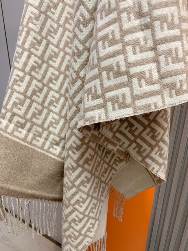 Fendi Shawl Wool Silk and Cotton 06389-2 Fendi Shawl Wool Silk and Cotton 06389-2