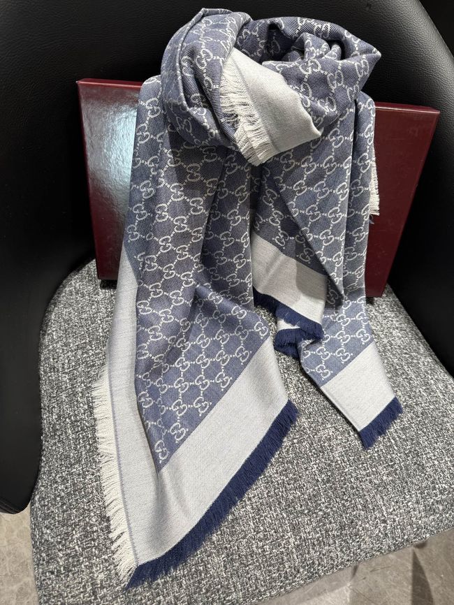 Gucci Printed GG wool silk shawl 873730-1 Gucci Printed GG wool silk shawl 873730-1
