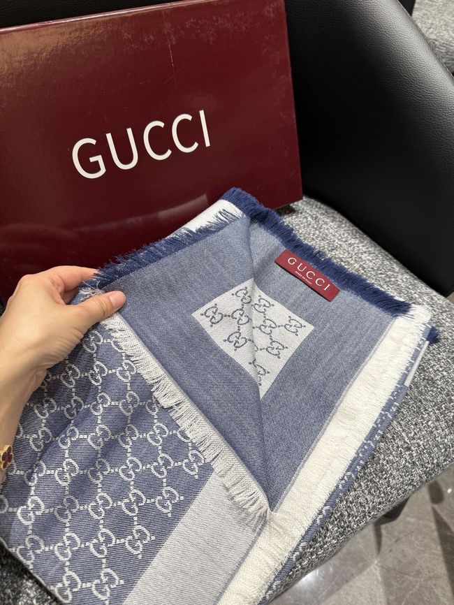 Gucci Printed GG wool silk shawl 873730-1 Gucci Printed GG wool silk shawl 873730-1