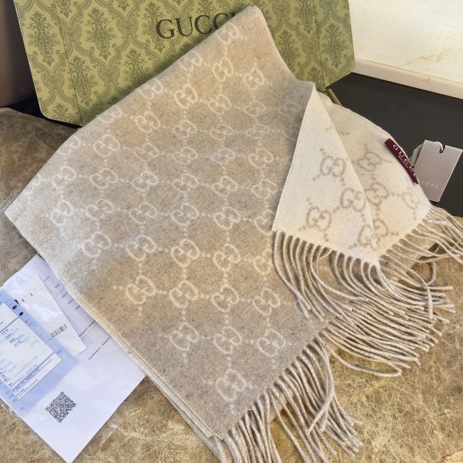 Gucci cashmere scarf 873731-1 Gucci cashmere scarf 873731-1