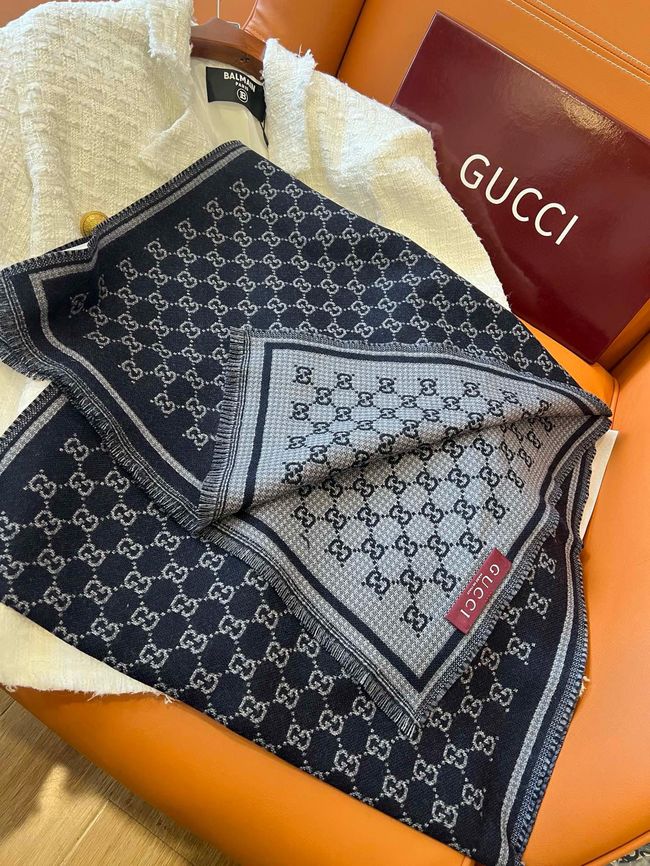 Gucci cashmere scarf 873732-3 Gucci cashmere scarf 873732-3