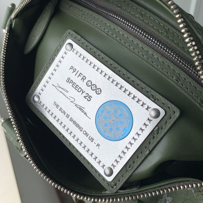 Louis Vuitton Runway Speedy P9 Bandouliere 25 M24426 green Louis Vuitton Runway Speedy P9 Bandouliere 25 M24426 green