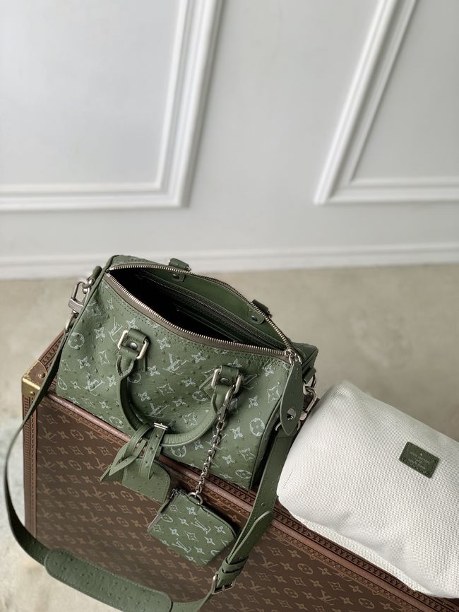 Louis Vuitton Runway Speedy P9 Bandouliere 25 M24426 green Louis Vuitton Runway Speedy P9 Bandouliere 25 M24426 green