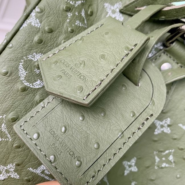 Louis Vuitton Runway Speedy P9 Bandouliere 30 M24425 green