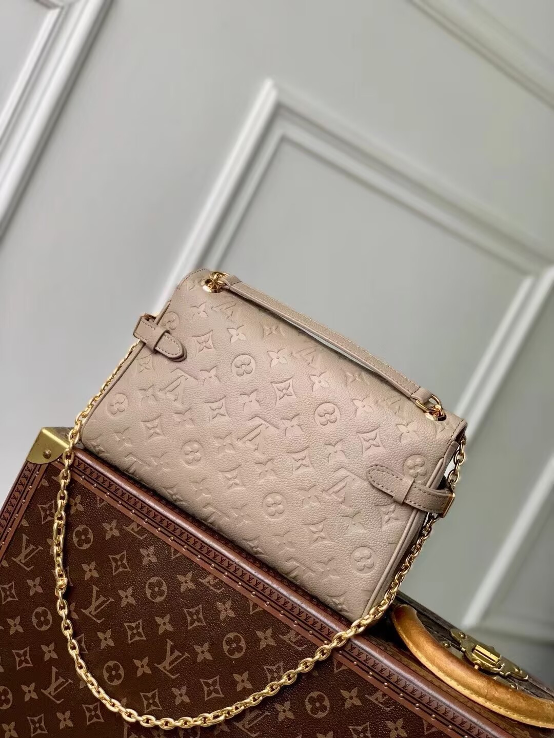 Louis Vuitton Original Leather Bag M6301 Beige Louis Vuitton Original Leather Bag M6301 Beige